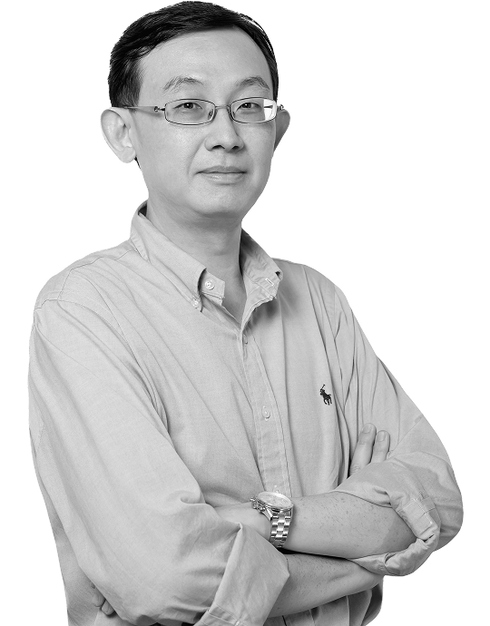 Dr. Kenneth Lee
